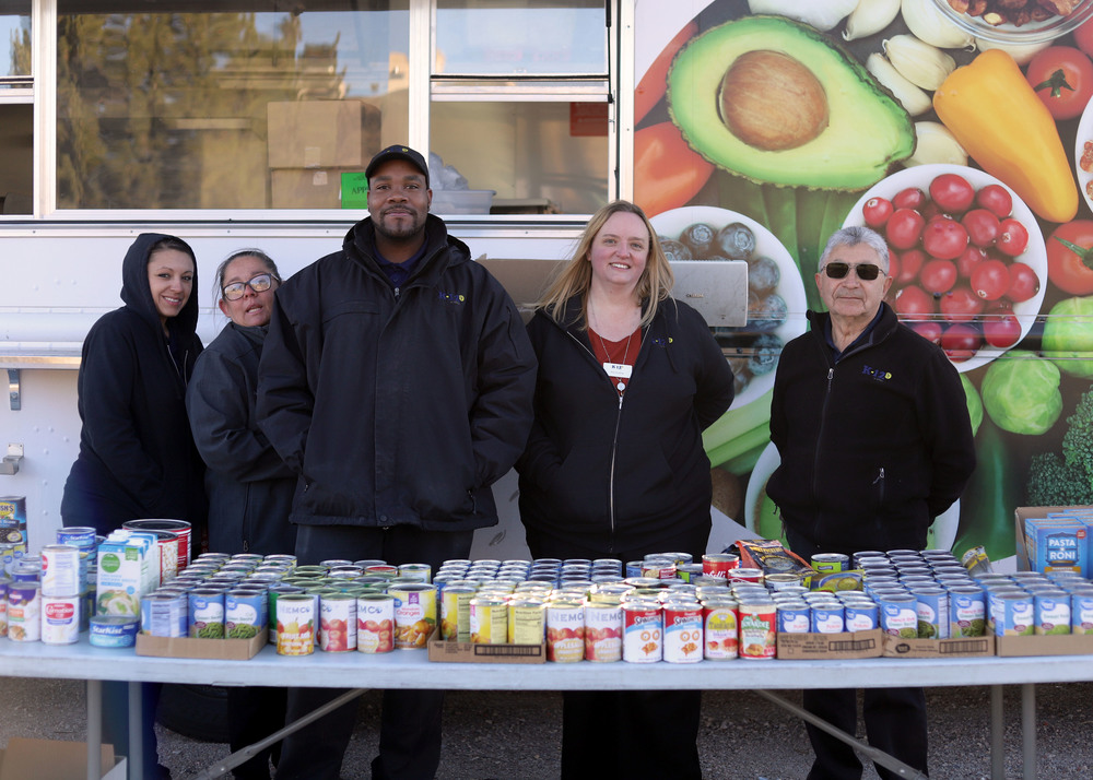 FMS Student Nutrition Team at Giving Tuesday 2022