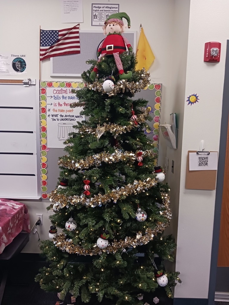 Ms Montoya's christmas tree